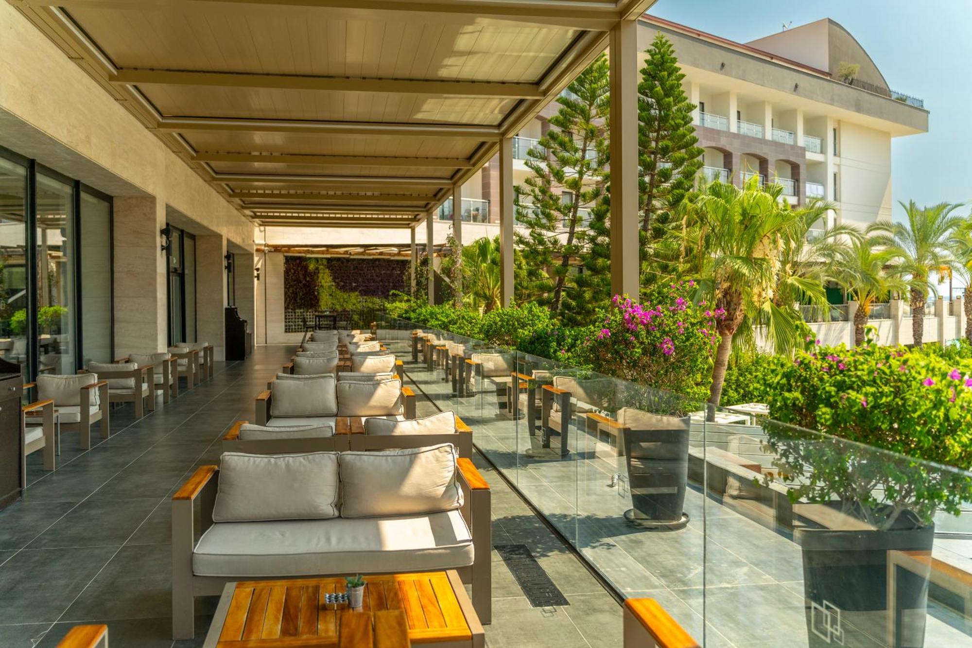 Doubletree By Hilton Antalya-Kemer All-Inclusive Resort Кемер Екстериор снимка