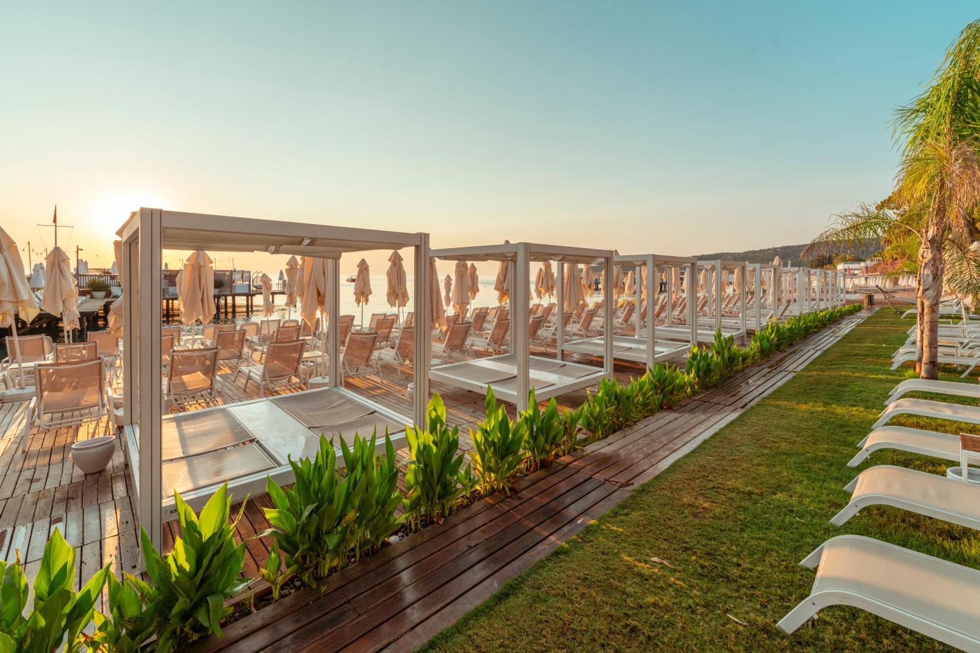 Doubletree By Hilton Antalya-Kemer All-Inclusive Resort Кемер Екстериор снимка